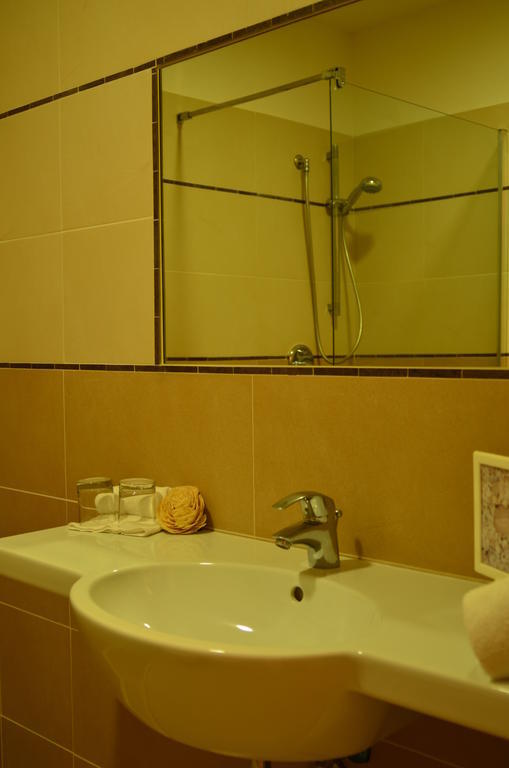 Hotel Mirage Milano Marittima Luaran gambar