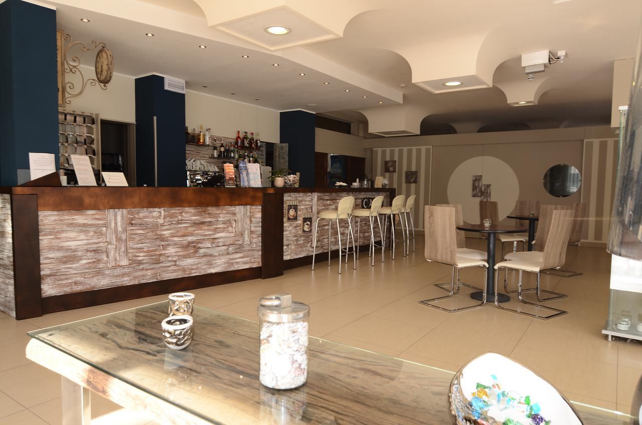 Hotel Mirage Milano Marittima Luaran gambar